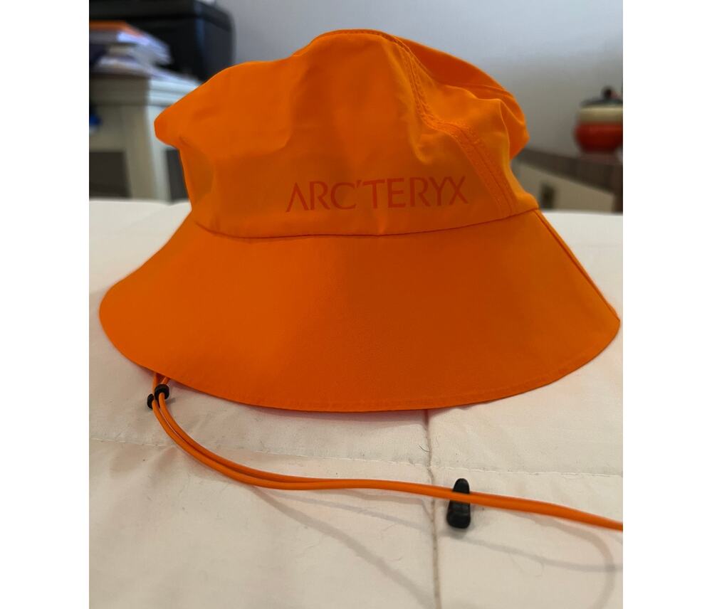 Arcteryx Sinsolo Bucket Hat Verve Orange Size Small/Petite-Medium